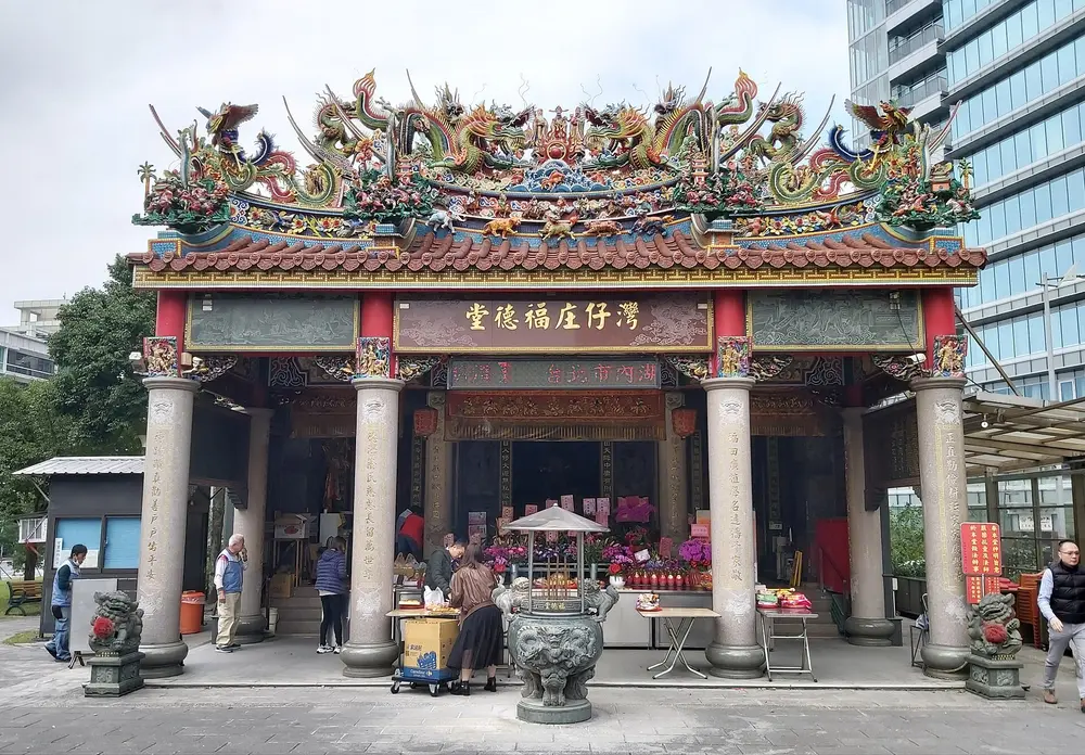台北市內湖灣仔庄福德堂