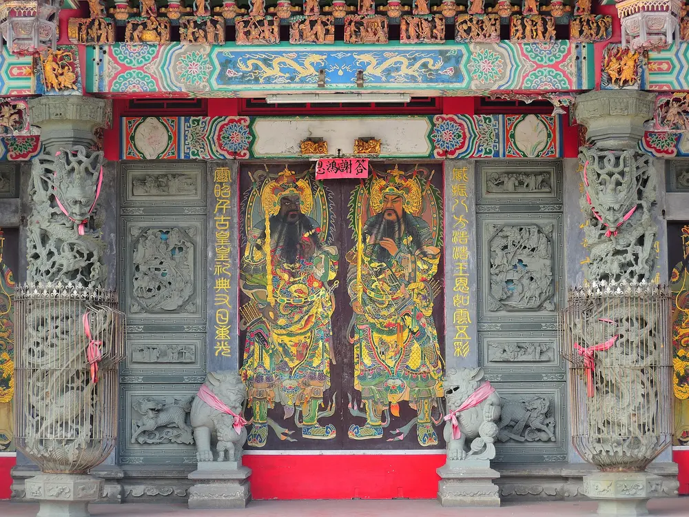 威靈殿