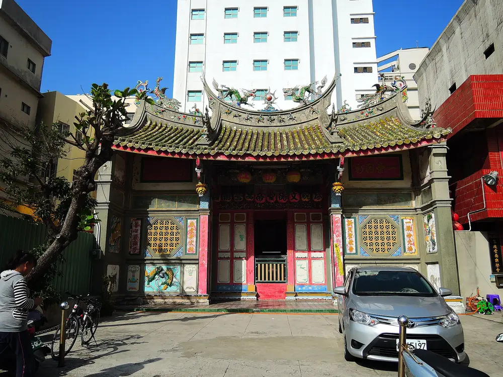 一新社