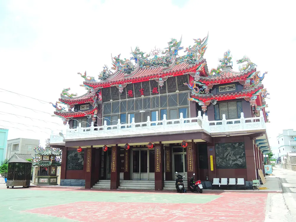 懋靈殿